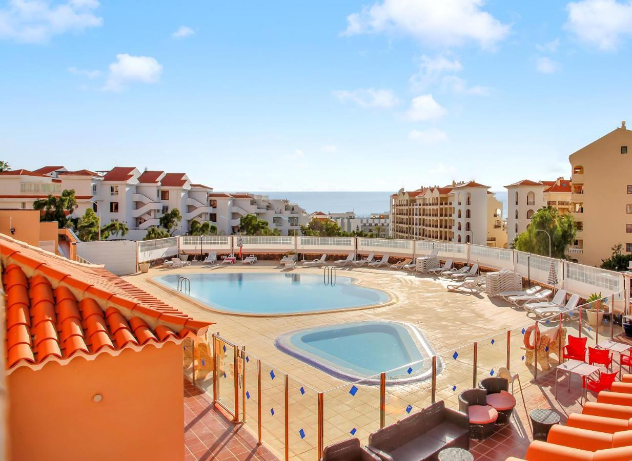 Top Floor, Sea View, Huge Terrace, Heated Pool, Garage Los Cristianos  Exteriör bild